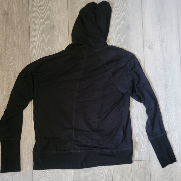 Athleta "Inner Twist Hoblk" Top - Picture 2 of 5